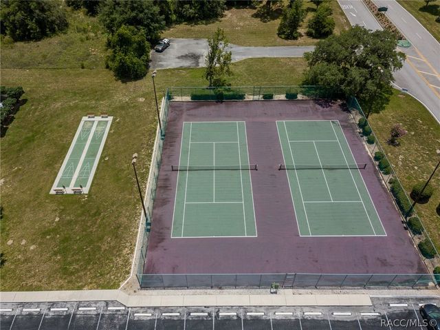 1380 E Silver Thorn Loop, Hernando, FL 34442