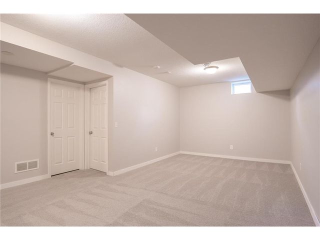 3555 Queen Ave N, Minneapolis, MN 55412