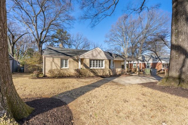 1027 COLONIAL RD, Memphis, TN 38117