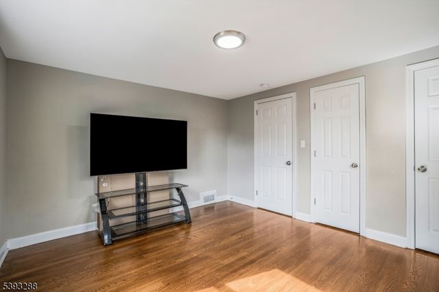 16 Pleasant Ave, Belleville Twp., NJ 07109