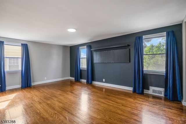 16 Pleasant Ave, Belleville Twp., NJ 07109