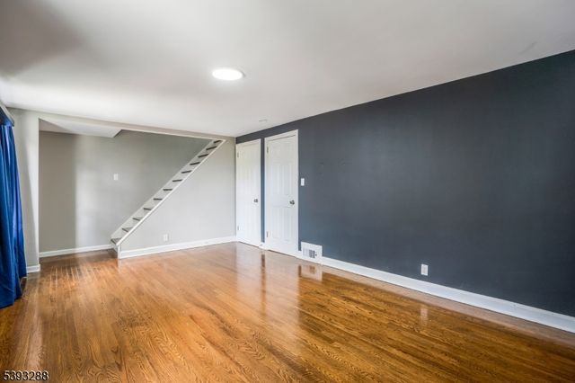 16 Pleasant Ave, Belleville Twp., NJ 07109