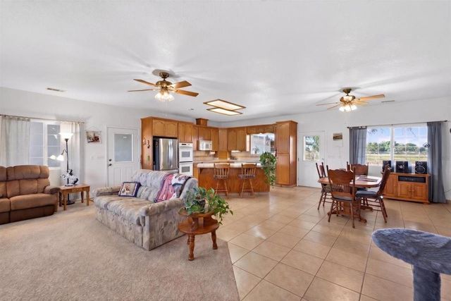 29765 E Chapman Way, Escalon, CA 95320
