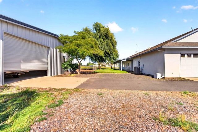 29765 E Chapman Way, Escalon, CA 95320