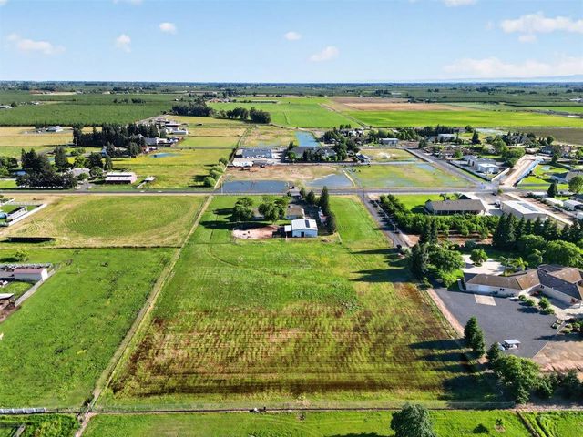 29765 E Chapman Way, Escalon, CA 95320