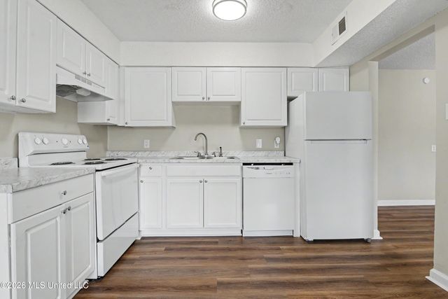 245 Mc Donnell Avenue, 125, Biloxi, MS 39531