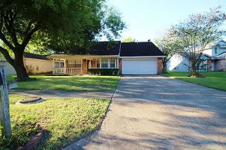 12026 Kleinmeadow Drive, Houston, TX 77066