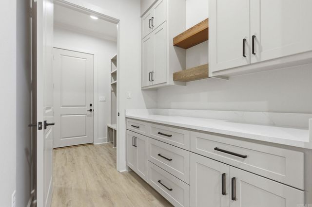 304 Edgewood Circle, Little Rock, AR 72223