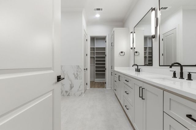 304 Edgewood Circle, Little Rock, AR 72223