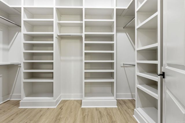 304 Edgewood Circle, Little Rock, AR 72223