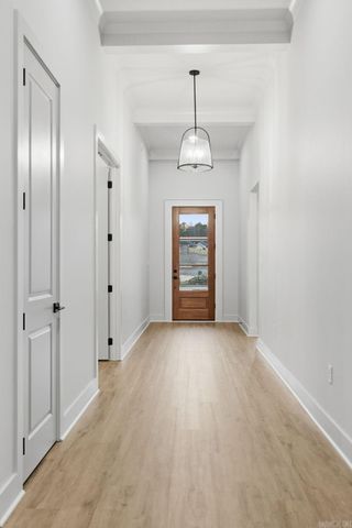 304 Edgewood Circle, Little Rock, AR 72223