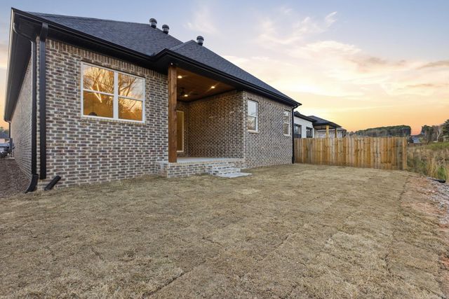 304 Edgewood Circle, Little Rock, AR 72223