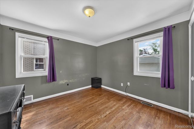 13451 Brest Street, Southgate, MI 48195