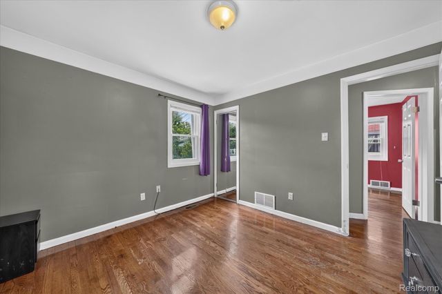 13451 Brest Street, Southgate, MI 48195
