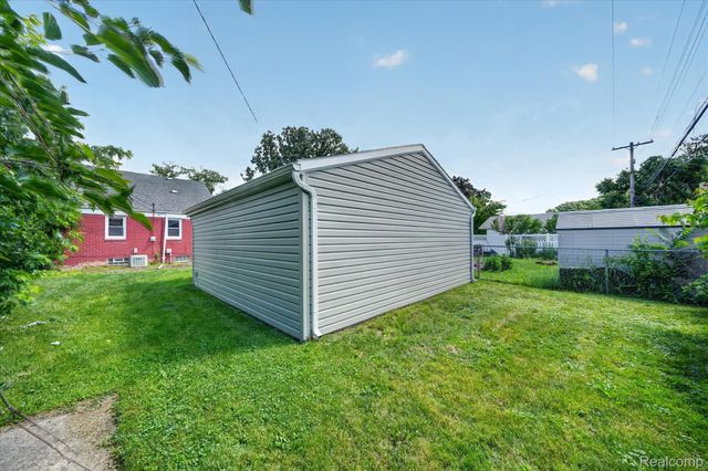 13451 Brest Street, Southgate, MI 48195
