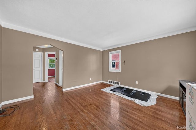 13451 Brest Street, Southgate, MI 48195