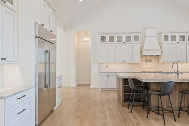 202 Ravenridge Rd, Summertown, TN 38483