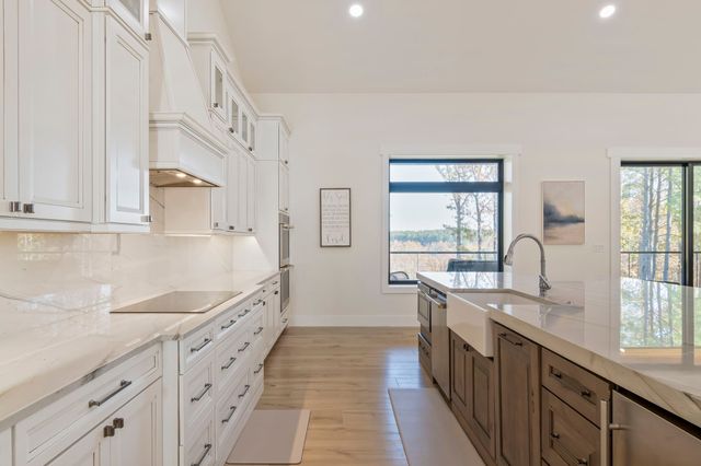 202 Ravenridge Rd, Summertown, TN 38483