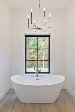 202 Ravenridge Rd, Summertown, TN 38483