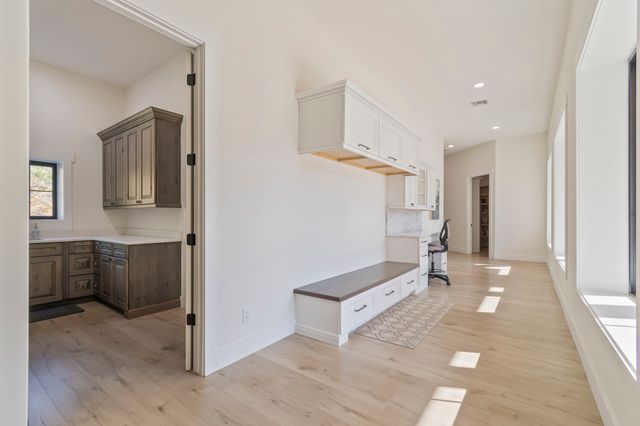 202 Ravenridge Rd, Summertown, TN 38483