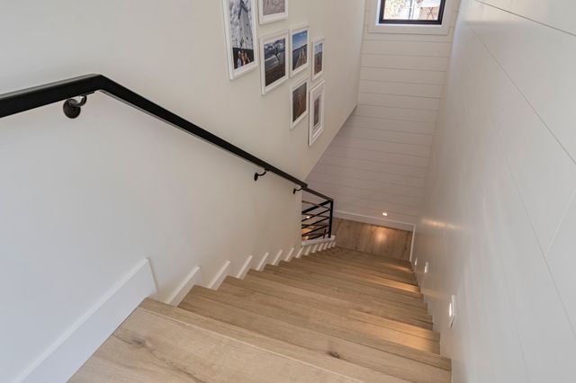 202 Ravenridge Rd, Summertown, TN 38483