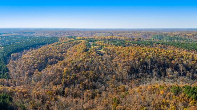 202 Ravenridge Rd, Summertown, TN 38483