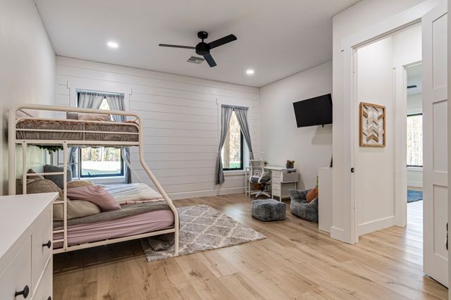 202 Ravenridge Rd, Summertown, TN 38483