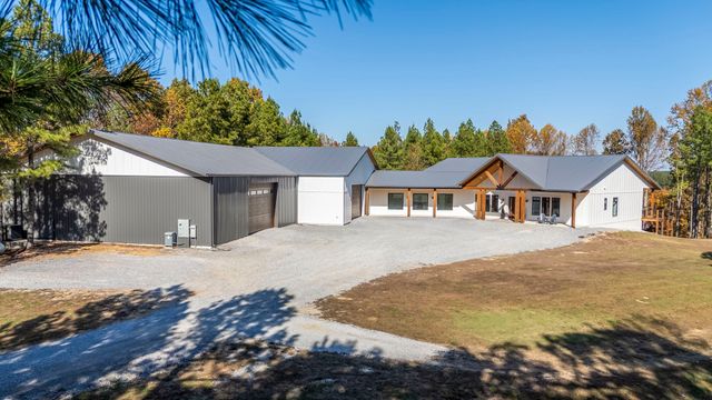 202 Ravenridge Rd, Summertown, TN 38483