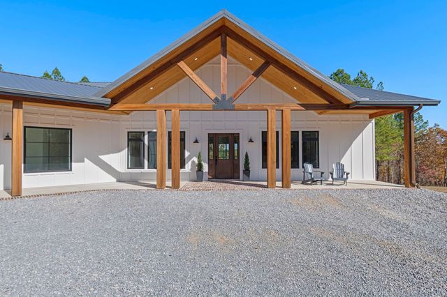 202 Ravenridge Rd, Summertown, TN 38483