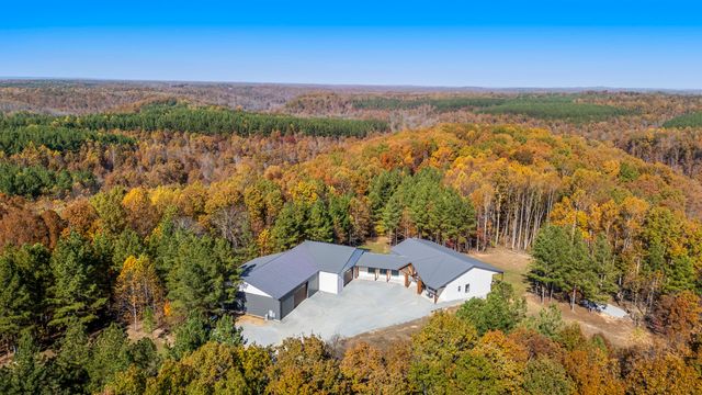 202 Ravenridge Rd, Summertown, TN 38483