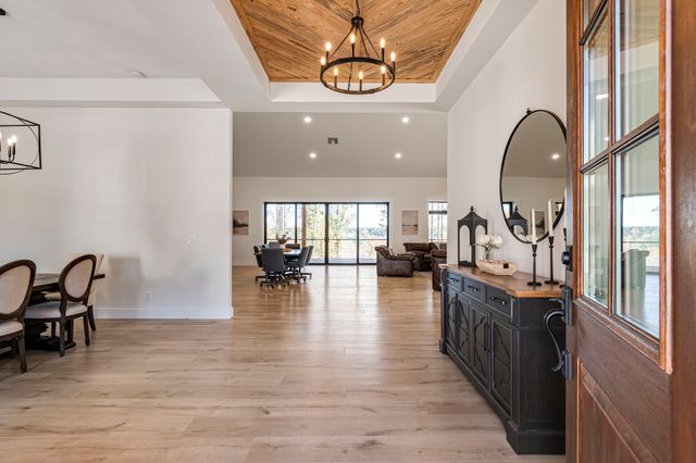 202 Ravenridge Rd, Summertown, TN 38483