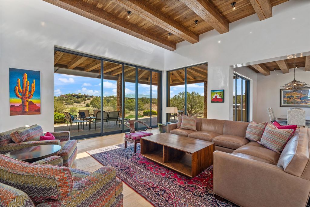 38 Amberwood Loop, Santa Fe, NM 87506