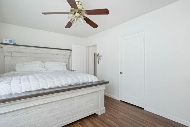 1806 La Jolla Dr, Stockton, CA 95204