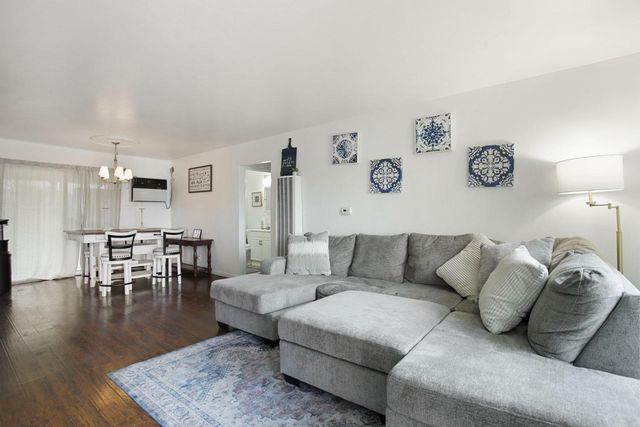 1806 La Jolla Dr, Stockton, CA 95204