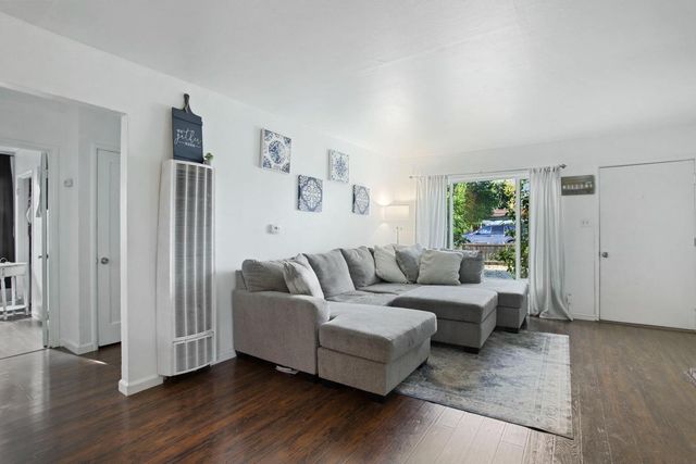 1806 La Jolla Dr, Stockton, CA 95204