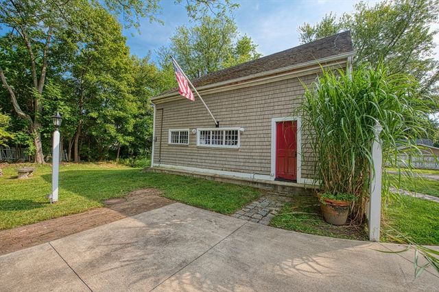 590 Bedford Street, East Bridgewater, MA 02333