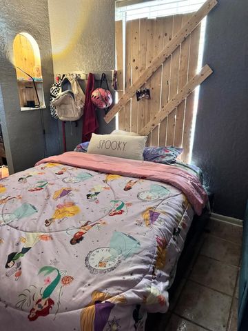 9018 Lazy River Lane, Houston, TX 77088