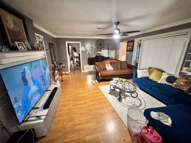 9018 Lazy River Lane, Houston, TX 77088