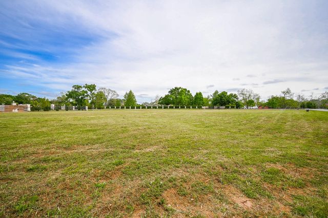 1307 Horseshoe Drive, Sugar Land, TX 77478