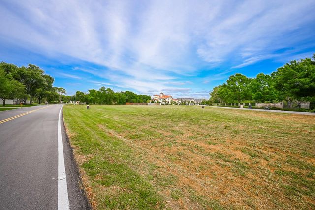 1307 Horseshoe Drive, Sugar Land, TX 77478