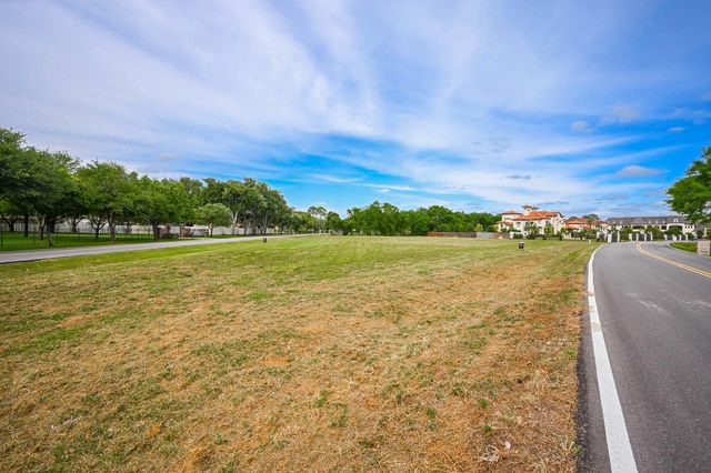 1307 Horseshoe Drive, Sugar Land, TX 77478