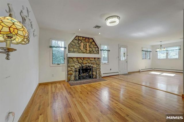 336 Lakeview Avenue, Ringwood, NJ 07456