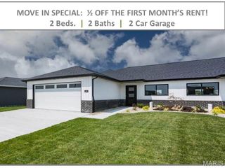 118 Bridgeport Drive, Moro, IL 62067