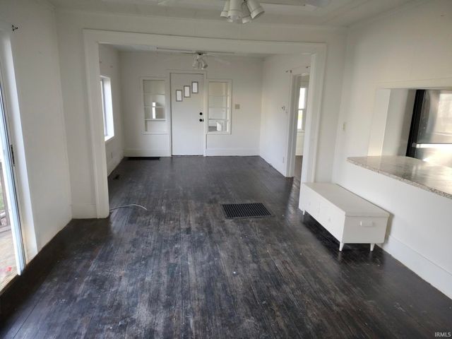 10478 Vistula Road, Osceola, IN 46561