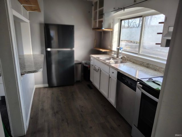 10478 Vistula Road, Osceola, IN 46561