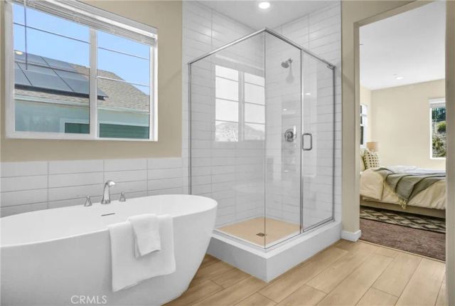 27260 Debut, Valencia, CA 91381