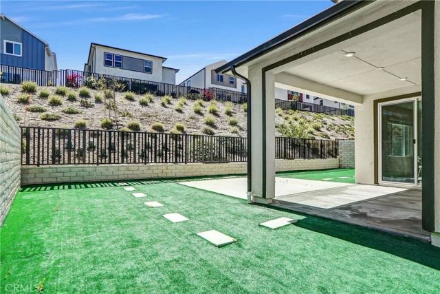 27260 Debut, Valencia, CA 91381