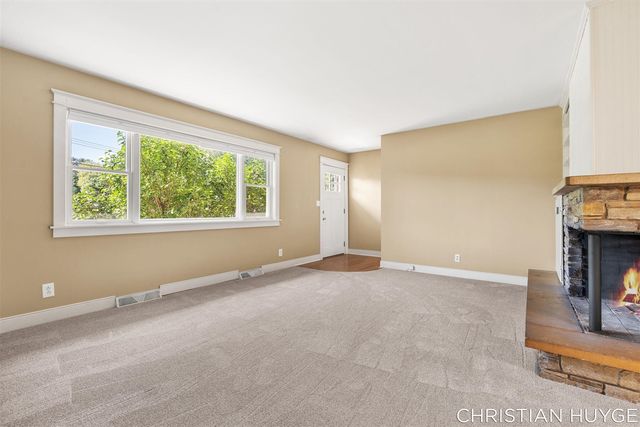 7126 Willard Avenue, Grand Rapids, MI 49548