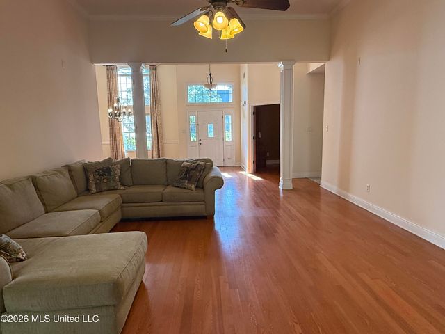704 Shadow View Drive, Hernando, MS 38632