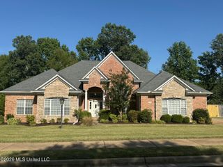 704 Shadow View Drive, Hernando, MS 38632